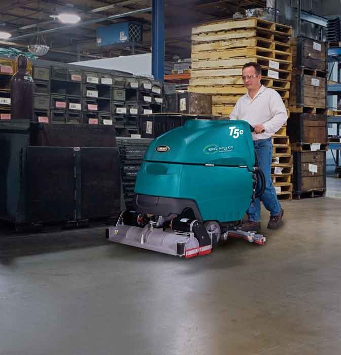 T5e Walk-Behind Scrubber alt 1